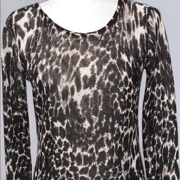 Cleo Sweater Size XS - Picture 2 of 5